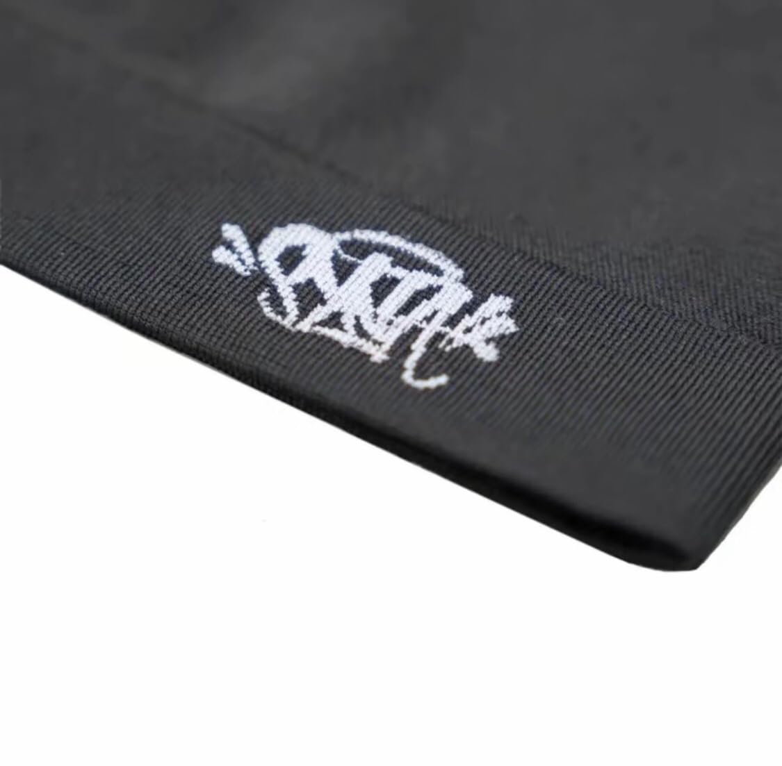 Gorro Syna World Central CEE Tejido Negro Transpirable a Prueba de Viento