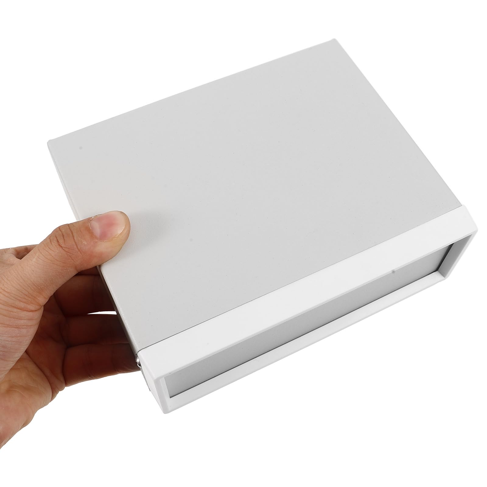 Scatola Elettrica in Ferro 14,3X12X5,5 CM Design Multifunzionale per Progetti Elettronici e Installazione a Muro