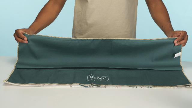 Telo Fitness In Microfibra Legami - Ultra Assorbente, Con Tasca Zip, Design Stars, 45x80 Cm