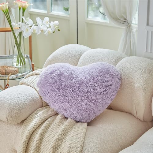 MOOWOO Flauschiges Herzkissen, Kunstfell-Überwurfkissen, Sherpa-Plüsch, flauschig, niedlich, weich, Valentinstag, Erntedankfest, Weihnachten, dekorativ für Zuhause, Bett, Couch, Herzform