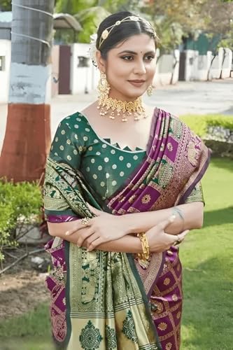 Image of Yashika Women's Banarasi Kanjivaram Silk Woven Saree | Animal Printed Patola Silk Saree for Women