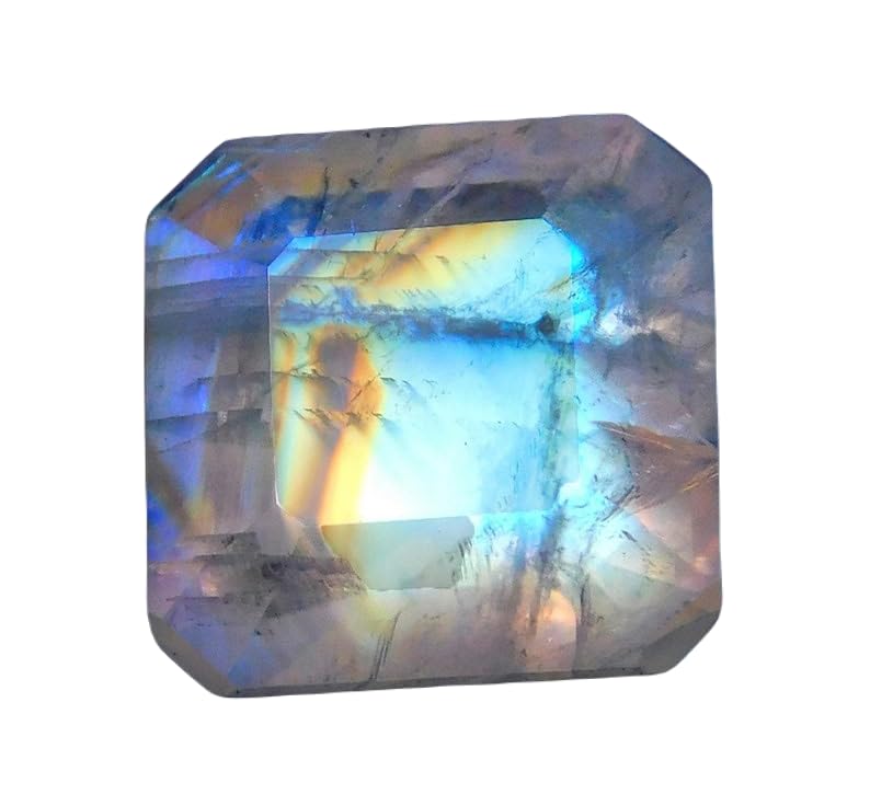Pierre de lune naturelle 9x9mm émeraude pour remplacer une gemme perdue ou créer un bijou solide