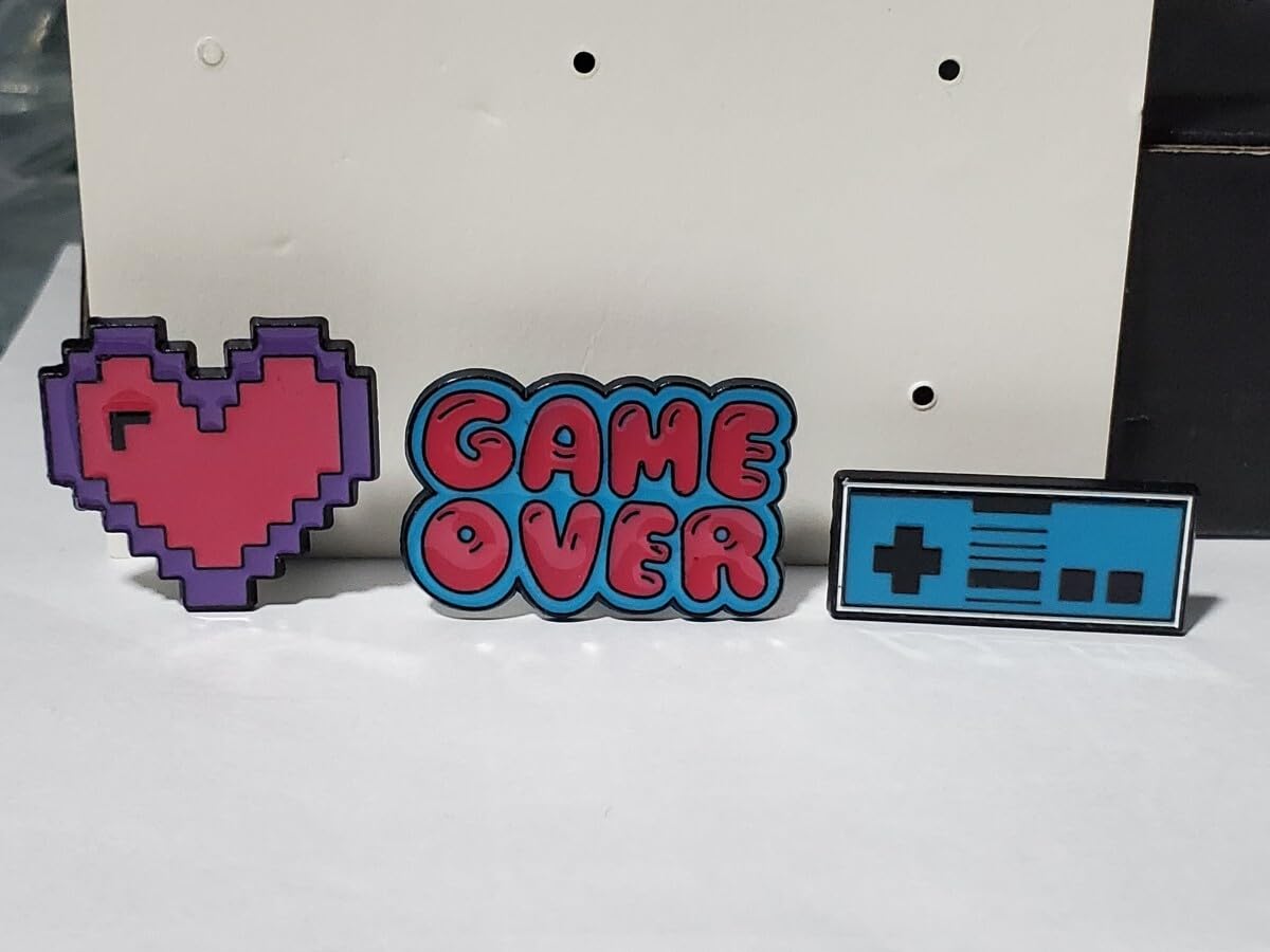 ファミコン ナムコ ワープマン ゲーム ピンバッジ ピンズ レトロ 未開封 ジャレコ ファミコン ゲームカセット型 ピンズ ガチャ 7種