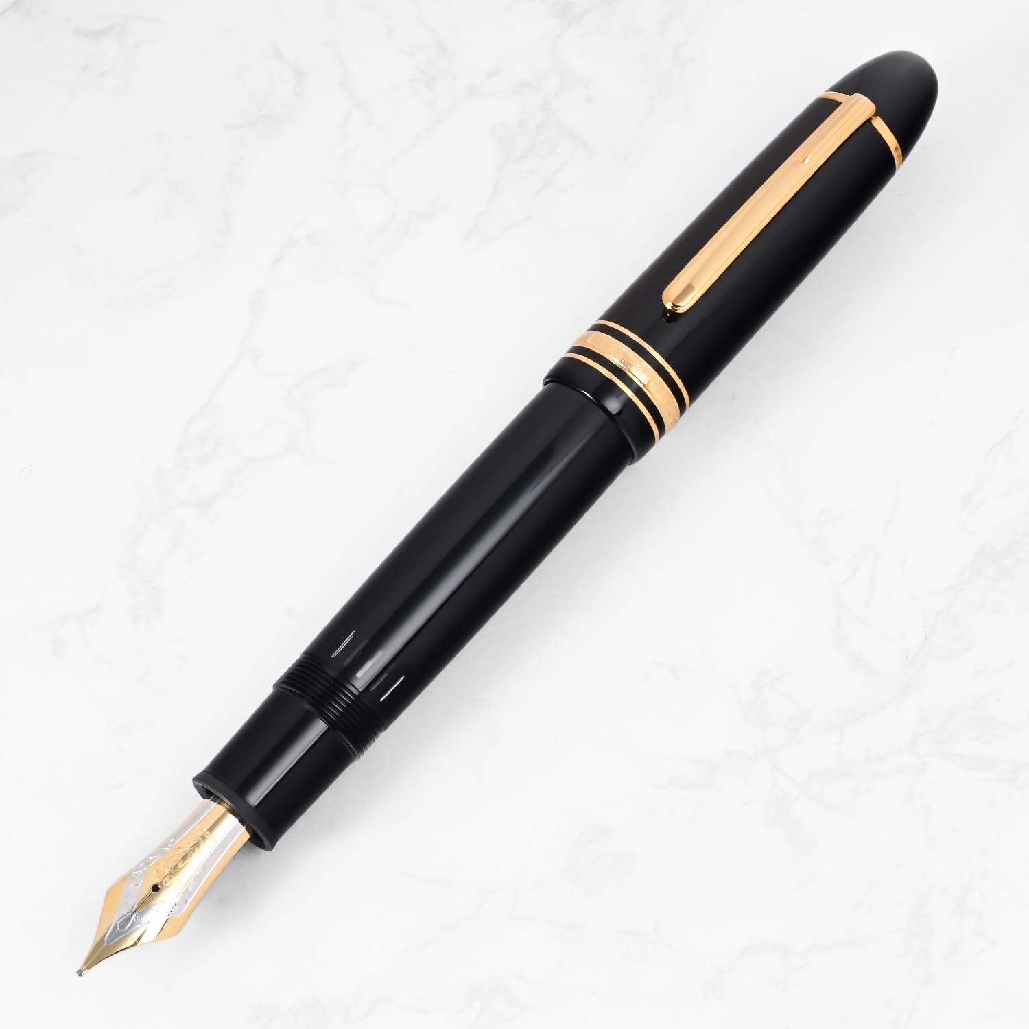 Amazon | モンブラン MONTBLANC 万年筆 132113 マイスターシュテュック