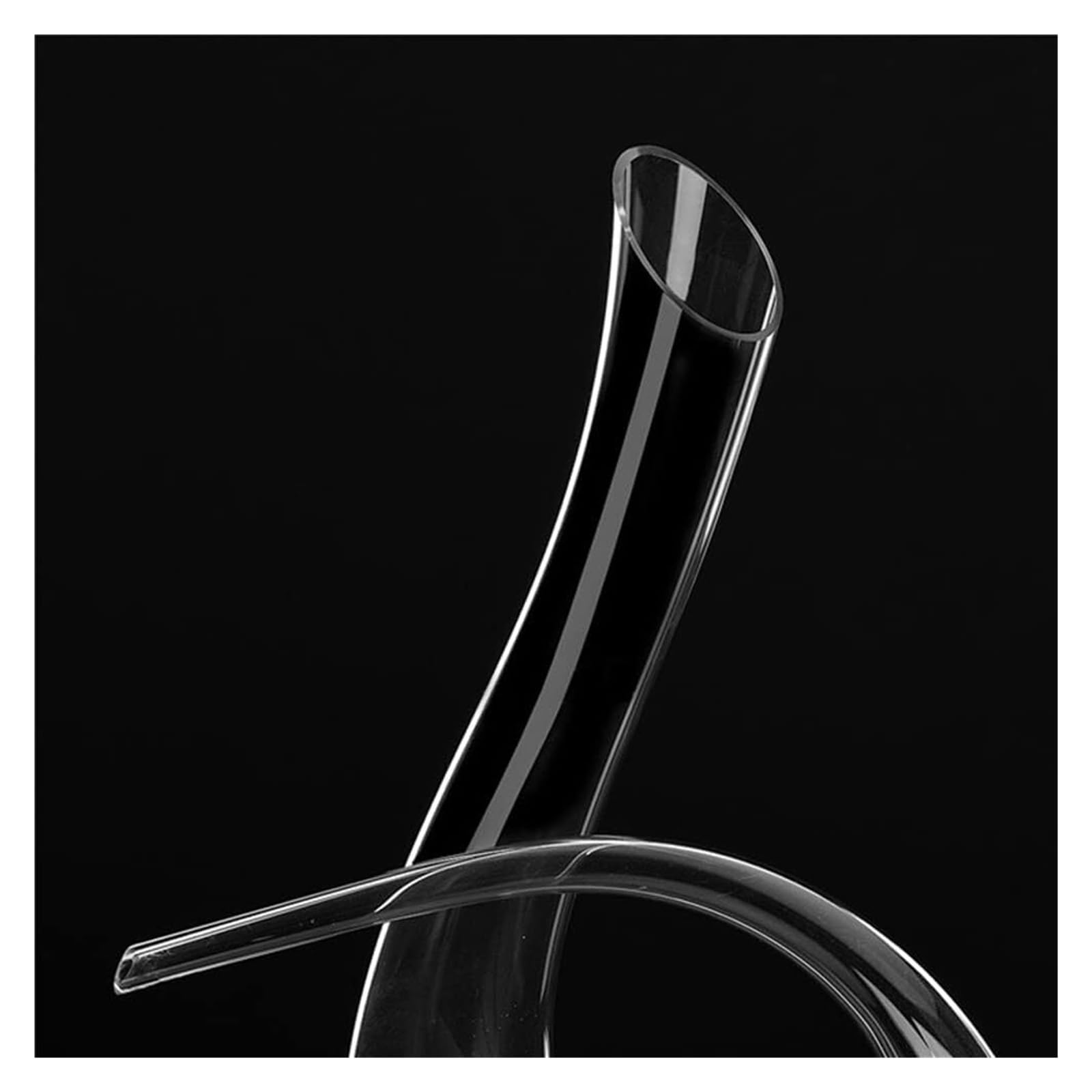 Rotwein Dekanter, Weindekanter aus gedrehtem Horn, bleifreier Weindekanter aus Kristallglas zur Belüftung von Wein mit einem Fassungsvermögen von 1300 ml, Dekanter aus gedrehtem Horn