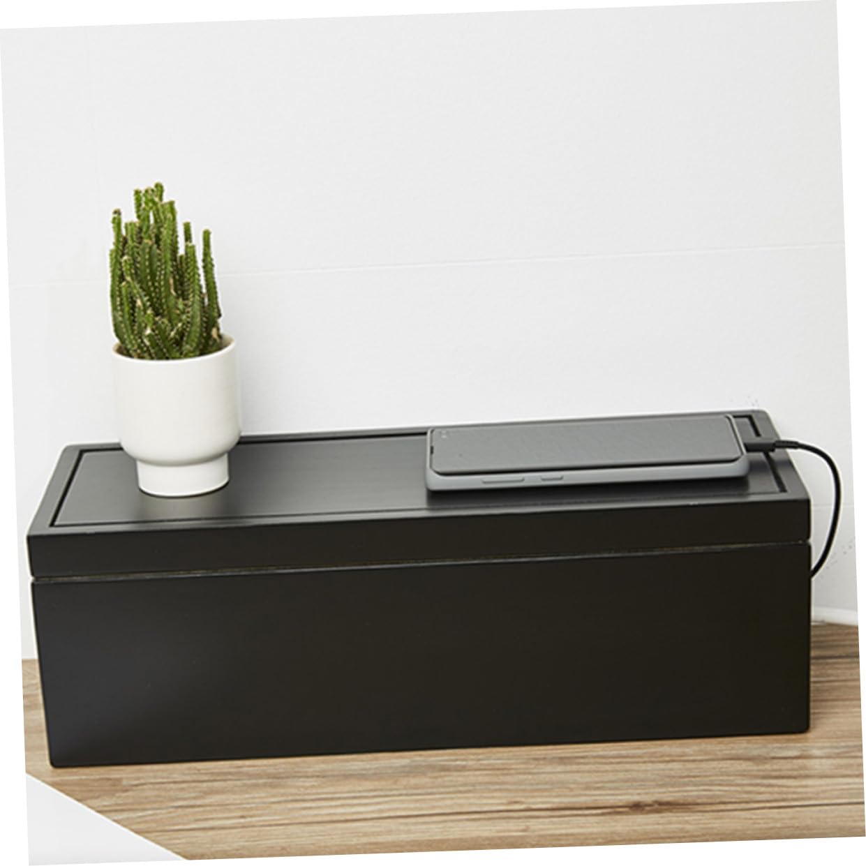 Caja Organizadora de Cables y Enchufes para Almacenamiento Rápido Negra de Plástico Tapa Abierta Hogar y Oficina
