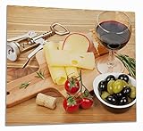 Wallario Herdabdeckplatte/Spritzschutz aus Glas, 1-teilig, 60x52cm mit 8mm hohen Füßen, für Ceran- und Induktionsherde, Genuss am Abend - Rotwein, Käseplatte, Oliven und Tomaten