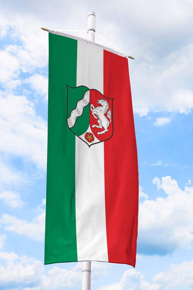 Deitert Bundesland-Flagge NRW – 120x300 cm NRW-Flagge mit Wappen (Dienstflagge), Bannerfahne aus reißfestem Polyester, NRW-Fahne mit Doppelsicherheitsnaht gesäumt