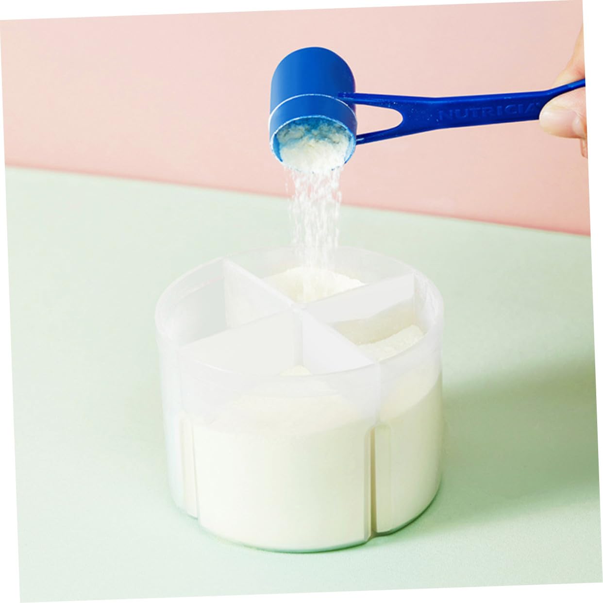 2 Stück Teiliges Milchpulver Behälter mit Drehbarem Spender Tragbare Milchpulver Aufbewahrungsbox aus Sicherem Verstärktem Material Kompakt für Unterwegs für Einfache