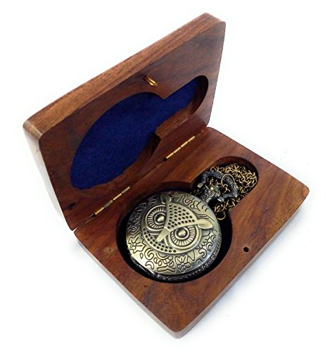 Kartique Full Hunter Embossed With Lucky Owl On Cover Analogue White Dial Pocket Watch With Chain With Wooden Box_001Owl