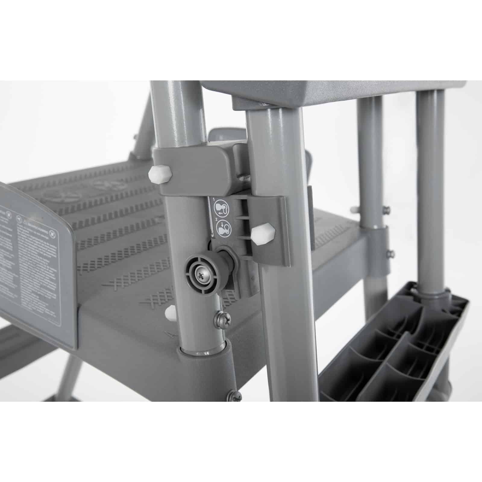Bestway Flowclear™ 52"/1.32m Safety Pool Ladder