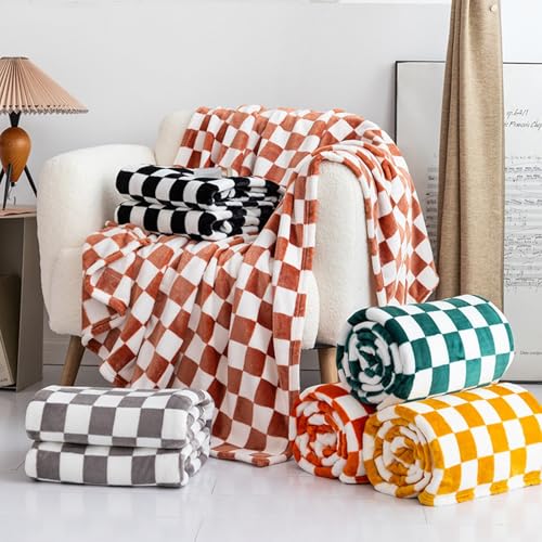 Couverture à carreaux et flanelle léopard pour vos soirées cocooning