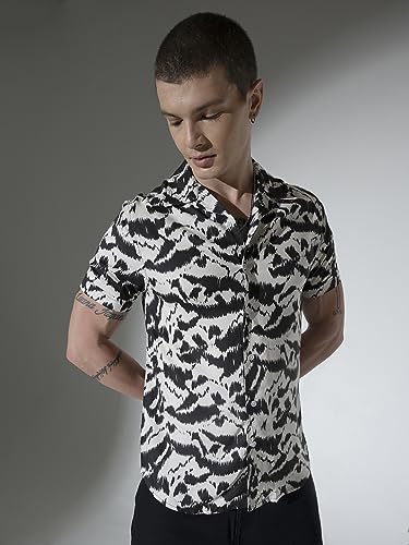 Image of Hubberholme Men's Rayon Relaxed Fit Printed Half Sleeve Resort Shirt