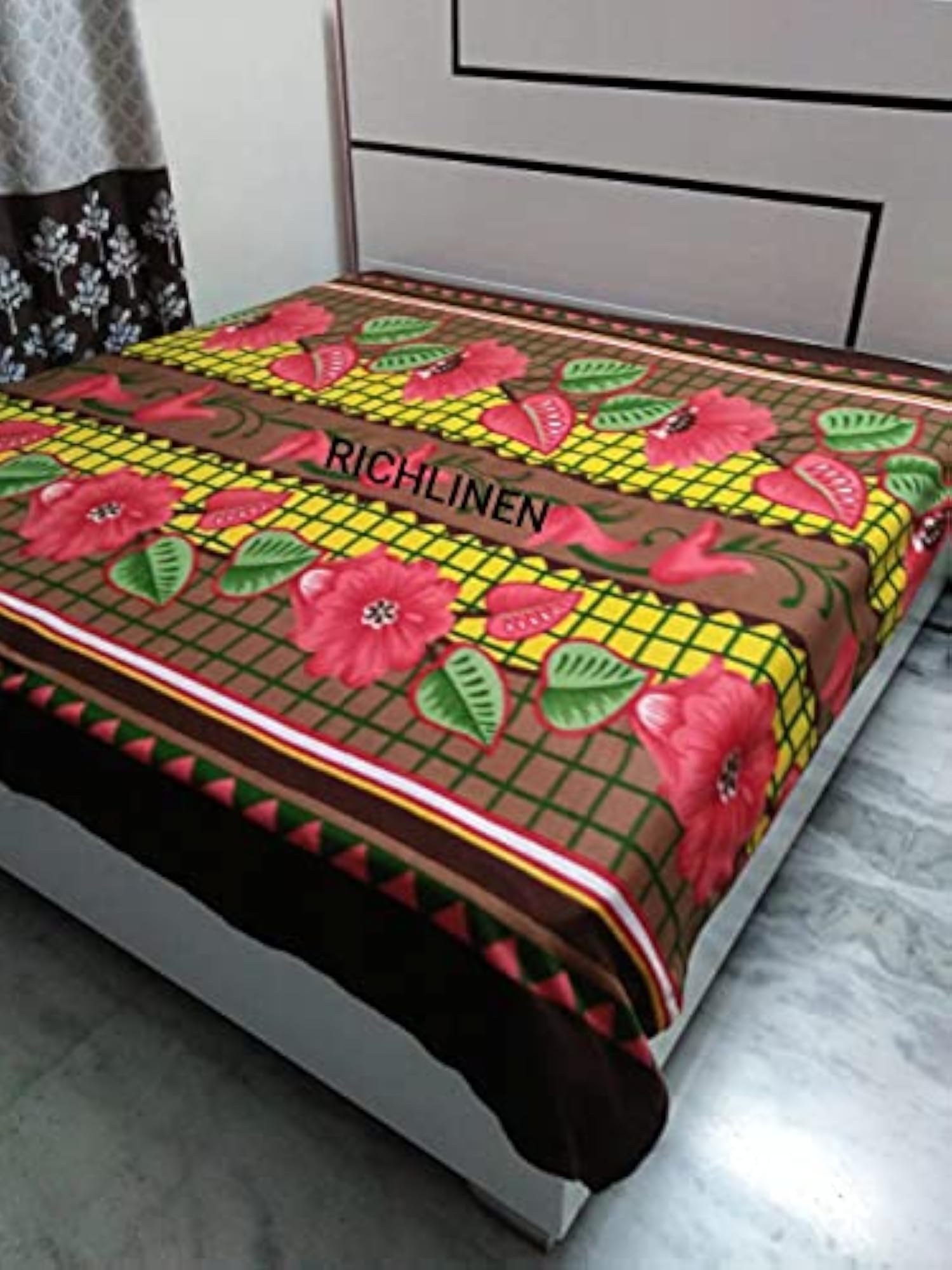 Polar Fleece Blanket Flower Design, Warm and Soft