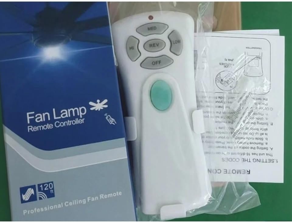 XINFUTE UC7080T CHQ7080T remote control with packaging and instruction sheet
