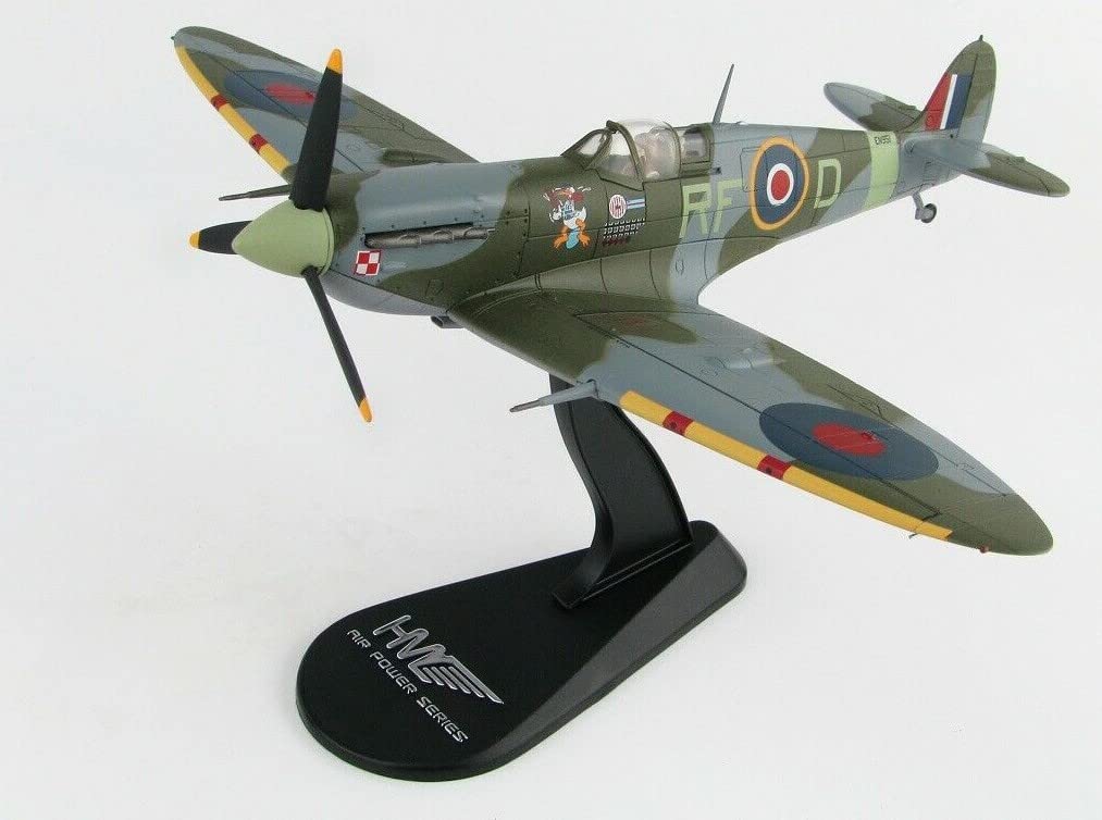 HobbymasterHA7850B 1/48 - SPITFIRE VB RF-D/AB910, RAF BBMF KEMBLE AIR SHOW