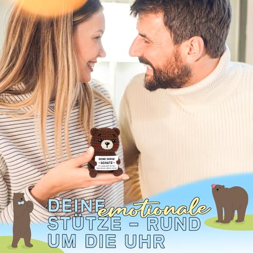 CheriGift Partner Geschenke, Positive Handgehäkelter Bär Figuren, Ich Liebe Dich Geschenke Jahrestag Weihnachten, Hochzeitstaggeschenke für Männer Frauen