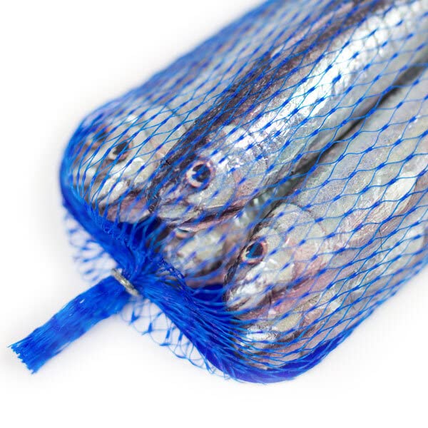 Chocolade sardines - in een netje | Chocolade | Sardine figuurtjes van chocolade | Melkchocolade | Geschenkidee | Cadeau | Verjaardag | Hobby | Vissen | Visser | Chocolade vis | Volwassenen | Kinderen - Image 4