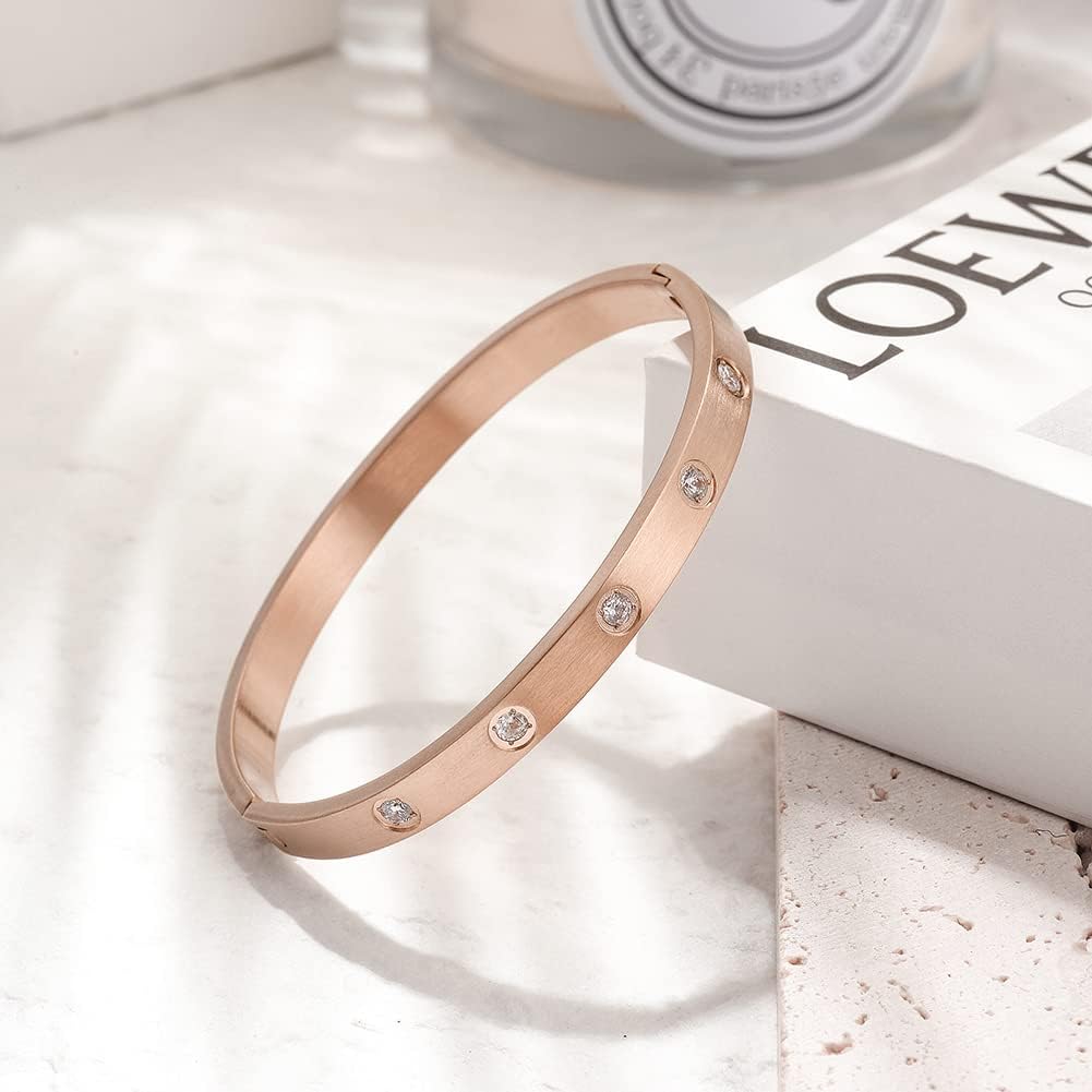 5 Crystal Diamond Classic Cuff Bangle Chunky Bracelet Clasp Wristband Bracelet for Women Zirconia Diamond Simplicity Polished Friendship Bangle for Men Jewelry