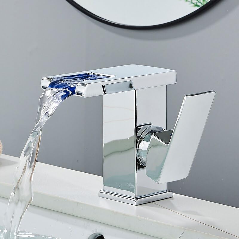 Robinet de salle de bains cascade LED pour une ambiance spa et design moderne