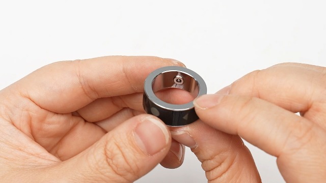 Anillo Inteligente Con Control Remoto Para Desplazarse En TikTok, Selfies Y Pasar Páginas – Batería De 19 MAh, Recarga Magnética Y Resistente Al Agua (Talla 18)