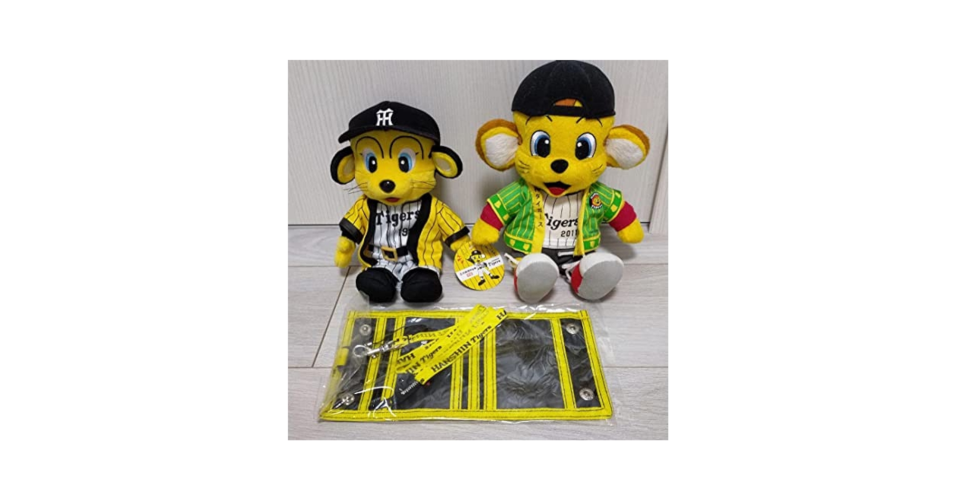 Amazon.co.jp: 阪神タイガース トラッキー セット ぬいぐるみ