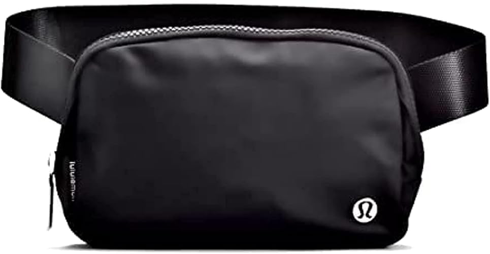lululemon Everywhere Belt Bag, (LU9B78S)