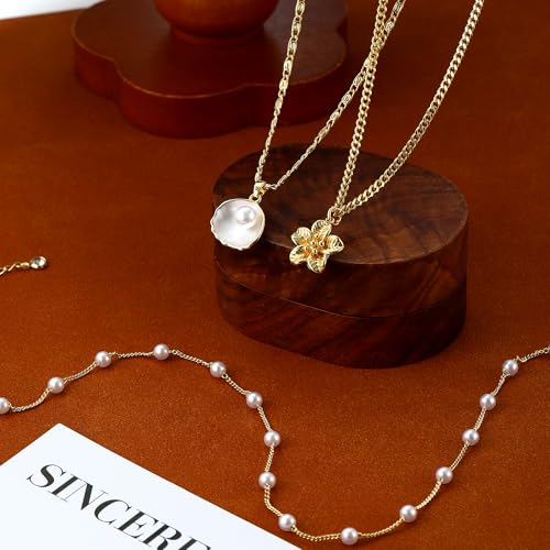 Gold Necklaces for Women,14k Gold Plated Layered Pearl Necklace Dainty Summer Shell Pearl Pendant Beach Cute Charm Accessories Set Fashion Jewelry Gift4