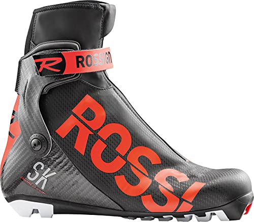 I pattini X-IUM WC di Rossignol sono la scarpa perfetta per tutti gli skateboard e offrono una suola piatta specifica per skate per una maggiore precisione e trasmissione della forza.