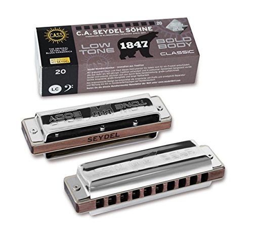 Seydel Blues Harmonica 1847 classique faible faible E – Seydel le Low-harmonicas Nouvelle Génération : Le plus Bas son Blues Harmonica dans le monde – avec de nouvelles baryton Motif en acier inoxydable et roseaux - Les Beatles, Paul McCartney, John Lennon, RIngo Starr, George Harrison Seydel Blues Harmonica 1847 classique faible faible E – Seydel le Low-harmonicas Nouvelle Génération : Le plus Bas son Blues Harmonica dans le monde – avec de nouvelles baryton Motif en acier inoxydable et roseaux