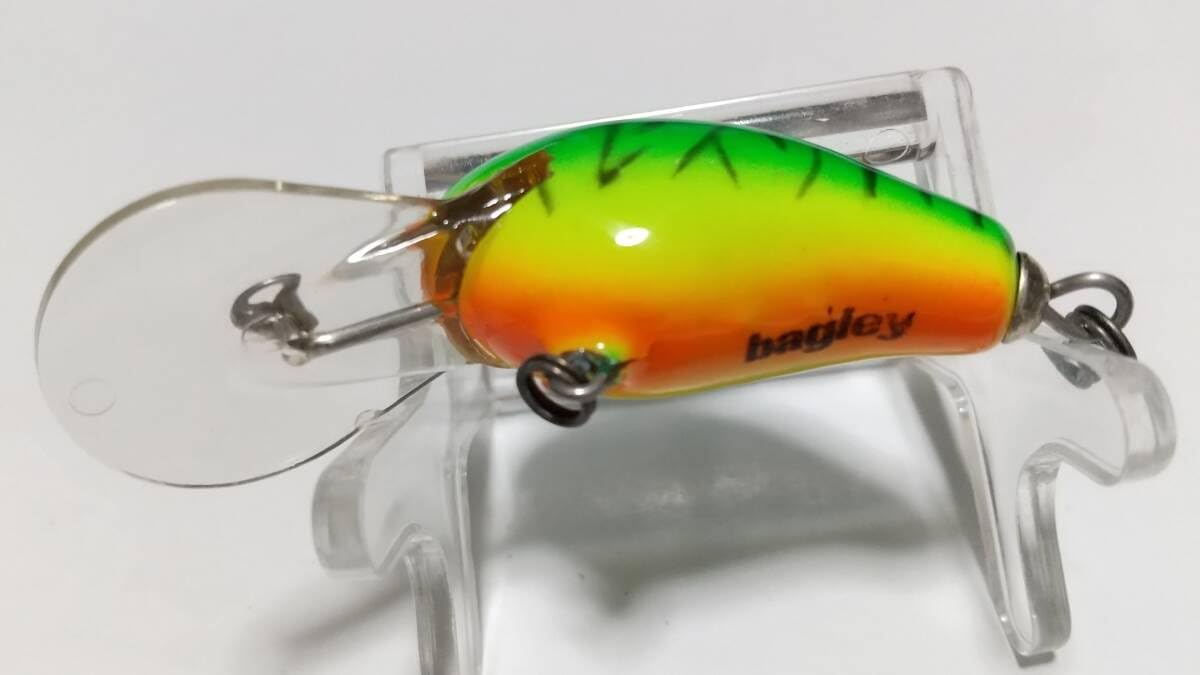 Amazon.co.jp: ダイビング ハニーB DIVING HONEY-B 4cm DHB バグリー