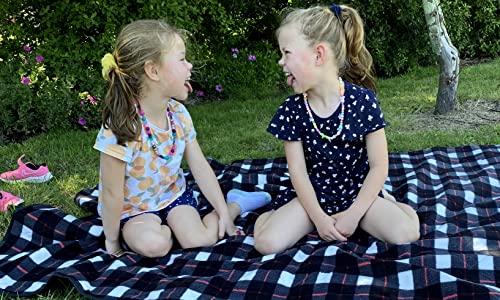 Down Under Outdoors Large Waterproof Windproof Extra Thick 350 Gsm Quilted Fleece Stadium Blanket thumb #6