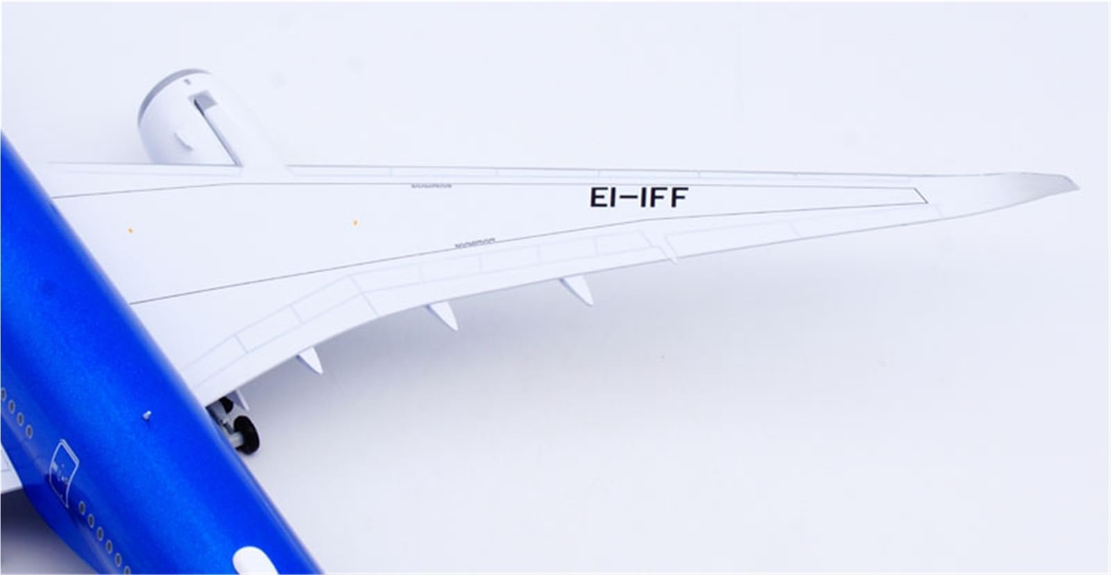 Amazon.co.jp: プラモデル 模型 飛行機模型完成品 に適合 ITA航空 A350
