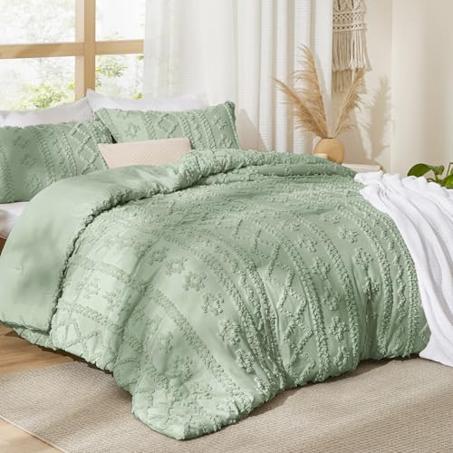 Bedsure Tufted Boho Comforter Set Queen Size - Sage Green Boho Bed Set, GentleSoft™ 3 Pieces Farmhouse Shabby Chic Embroidery Bedding, Gifts for Woman, Soft Jacquard Queen Comforter for All Seasons