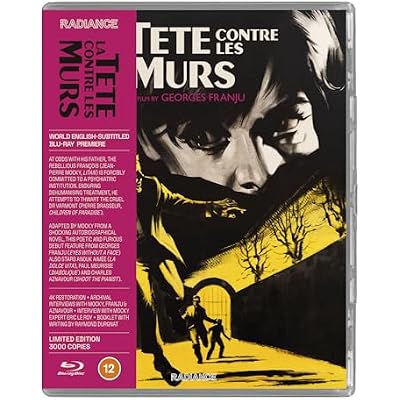 La t&ecirc;te contre les murs