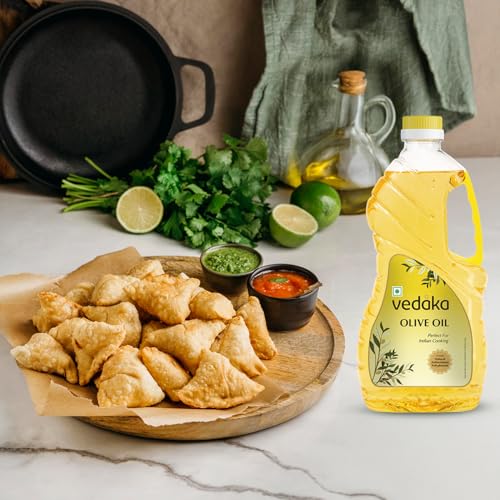 Image of Amazon Brand - Vedaka Olive Oil| for Indian Cooking | 2 L | Ideal for Frying, Roasting, Sauteing|Extra Light|Neutral Flavour