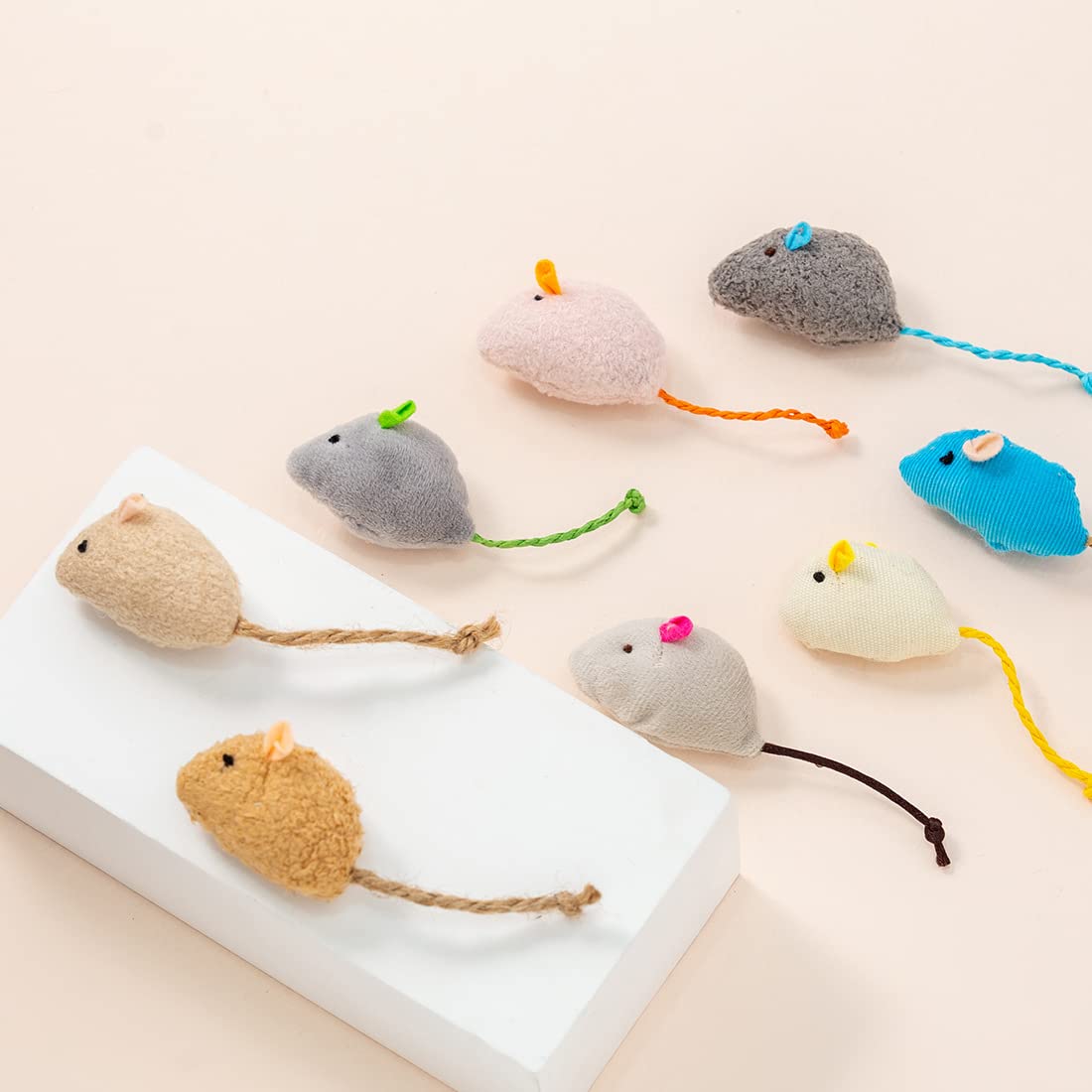 Jouet Chenille Herbe à Chat En Peluche - Stimulant Naturel Avec Papier Bruissant, Pour Griffer, Mâcher Et Jouer - 5