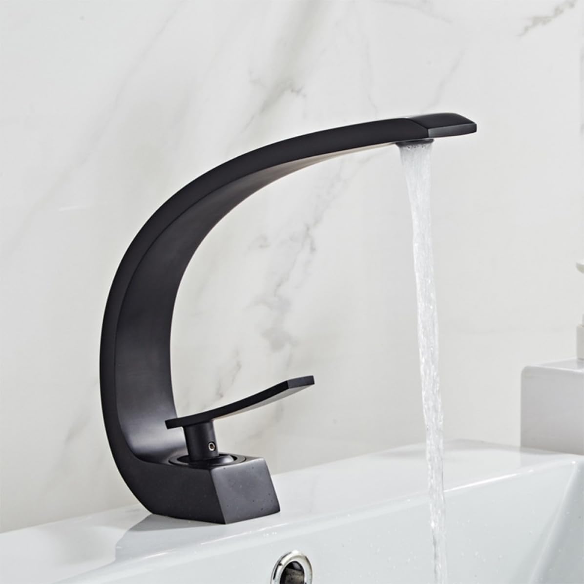 Rubinetto Miscelatore Nero da Bagno per Lavabo a Foro Singolo