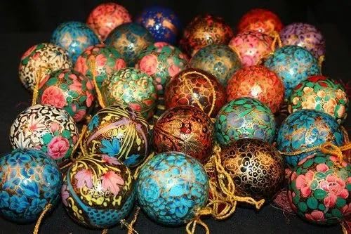 Boules de Noël multicolores en papier mâché incassables lot de 6
