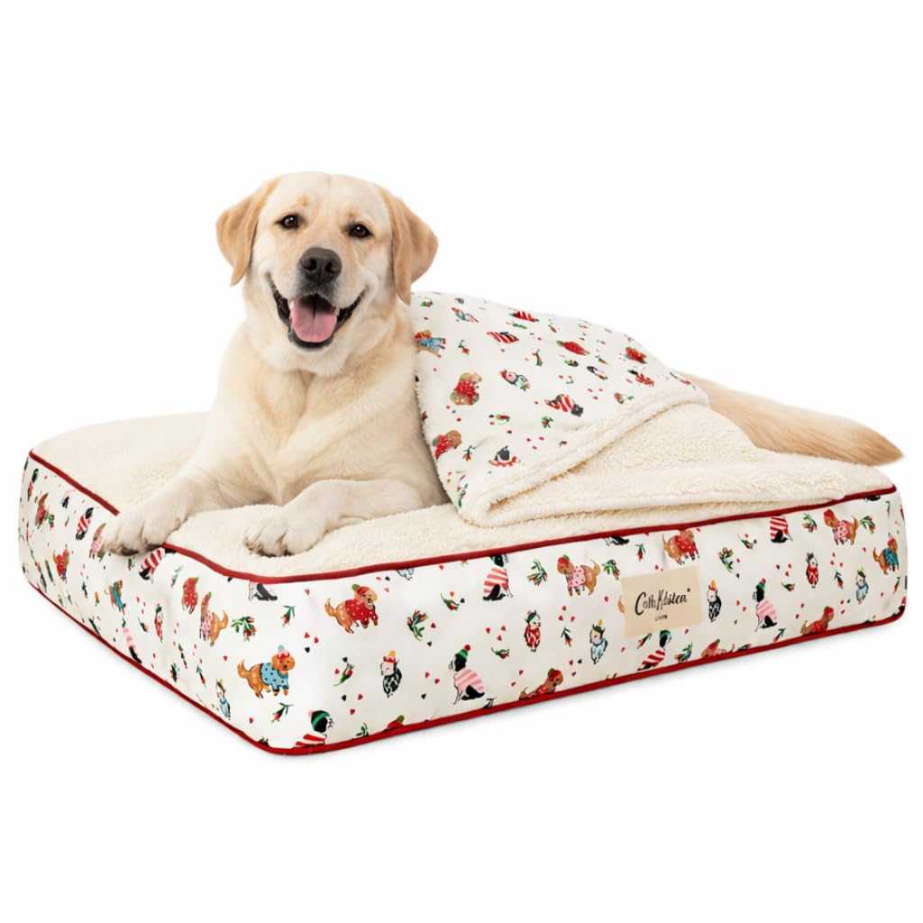 Cath Kidston Large Dog Bed & Blanket Set, Washable Crate Mat Mattress for Medium & Large Dogs (75x55x15cm), Reversible Fleece Dog Blanket (100x120cm), Pet Bedding Gift Set, Hearts & Rose Print