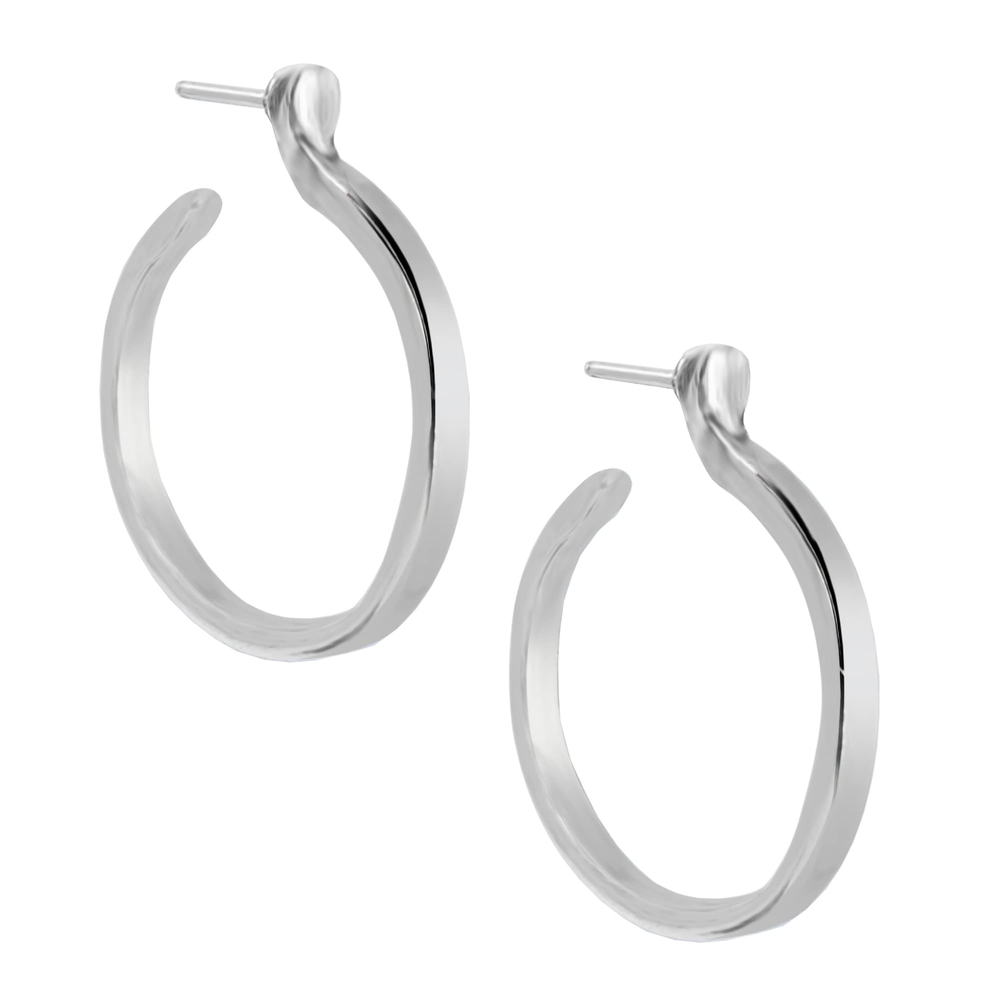 Passo Pendientes aro mujer en plata. Hoops son unos pendientes aro grueso con cierre de presión y un diseño muy original