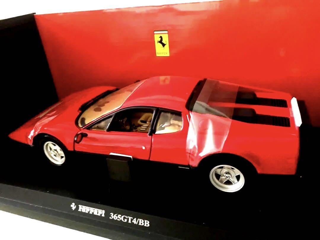 Amazon.com: 1/18 KYOSHO Ferrari 365GT4/BB Red Car : 玩具和遊戲
