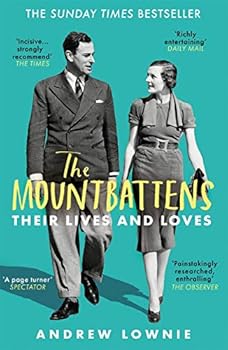 Paperback The Mountbattens Book