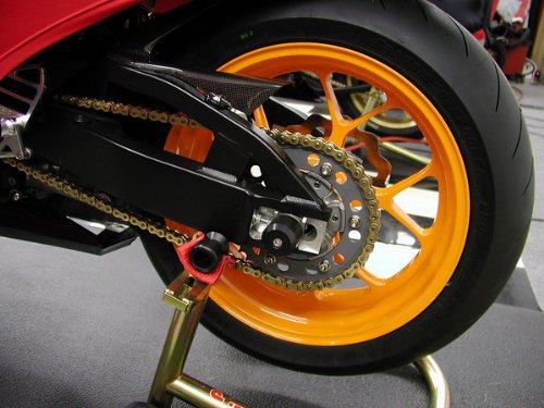 Black Cnc Aluminum Carbon Fiber Swing Arm Spool Sliders Protector Fit For Suzuki Gsxr1000 2007-2008 #TOP4