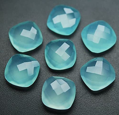 Chalcédoine aqua briolette de haute qualité pour la création de bijoux d'exception