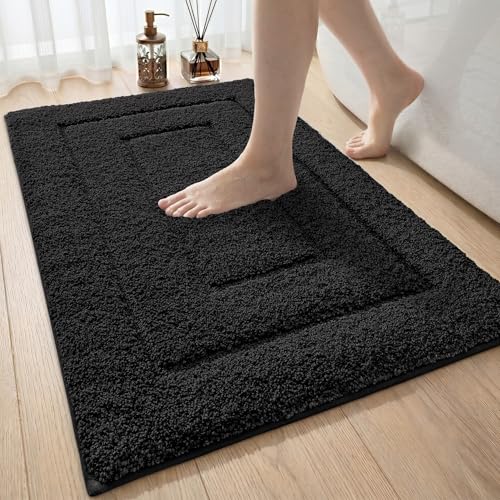 DEXI Badematte rutschfeste weicher Mikrofaser Badezimmerteppich saugfähiger Badteppich maschinenwaschbar Badvorleger für Dusche Badewanne und Toilette Schwarz 40 x 60 cm