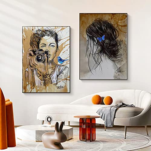 Retro Chica Figura Volver Decoración del hogar Pintura Mujer Sosteniendo Cámara Lienzo Pintura Impresión de Labios Mujer Colgando Pintura Póster Impresión en Sala de Estar (Sin Marco),50x70cmx2 Cover