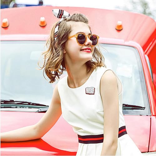 Bücher Anstecknadeln Cartoon Bücher Emaille Pins Geschenke für Bücherliebhaber Dekorative Anstecknadeln für Rucksäcke Kleidung Taschen Jacken Lern Geschenke für Lehrer Schüler