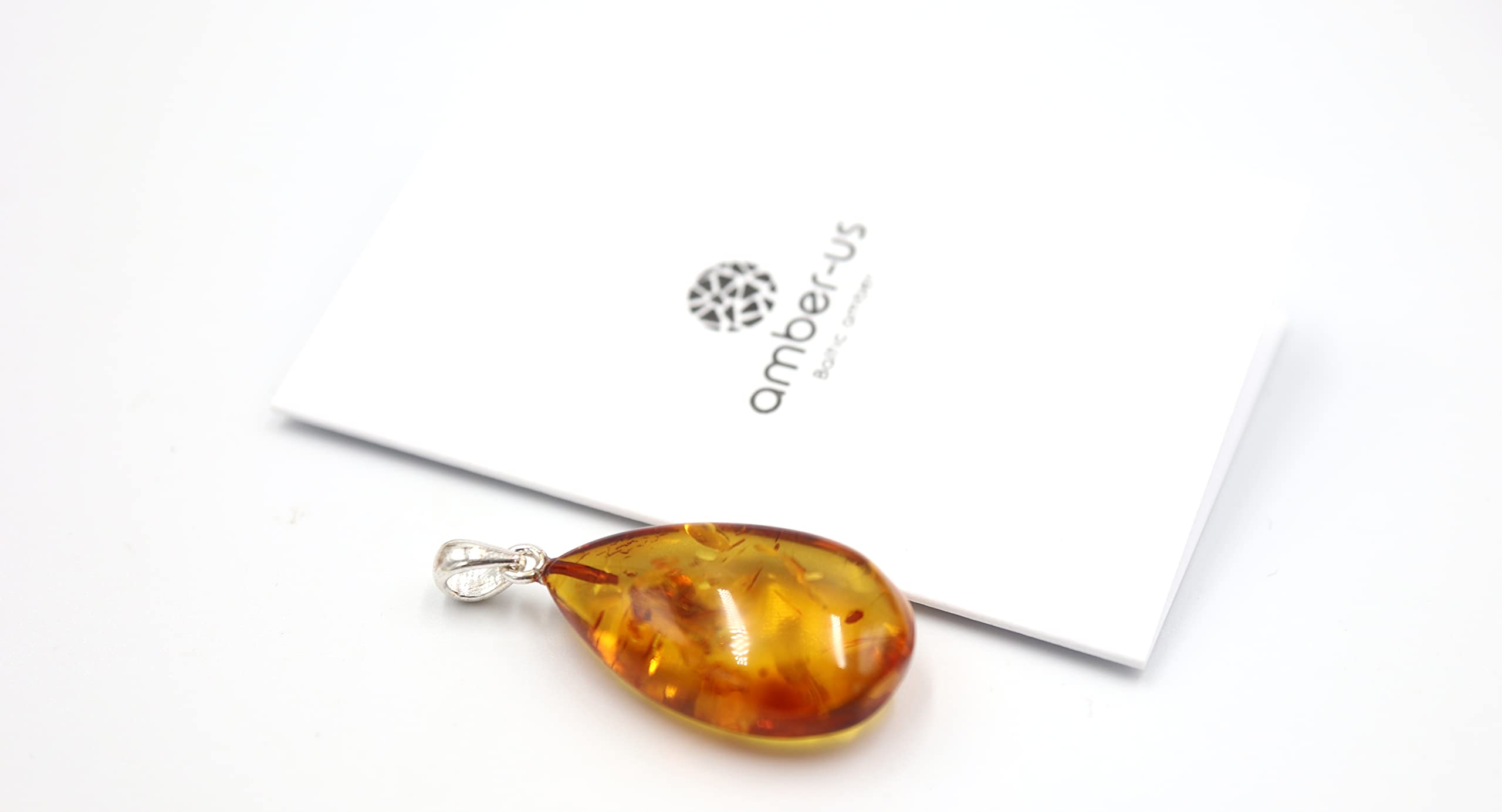 Ciondolo Ambra Color Cognac Con Fiocco in Argento Sterling 925 | Collana Con Ciondolo in Ambra Baltica | Gioielli in Argento