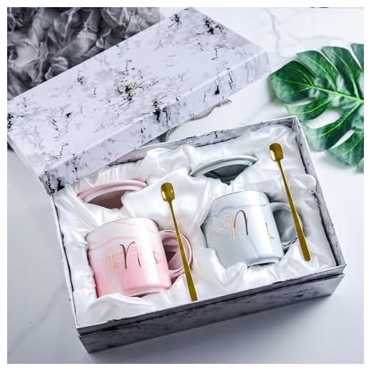 Roysmart Mr & Mrs Juego de tazas de café, tazas de café, regalos para hombres y mujeres, tazas de aniversario, juego de tazas para novios, novios, regalos de compromiso para padres